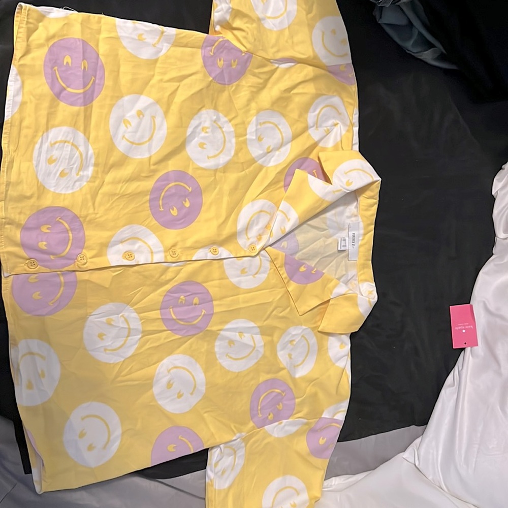 Forever 21+ smiley face shirt